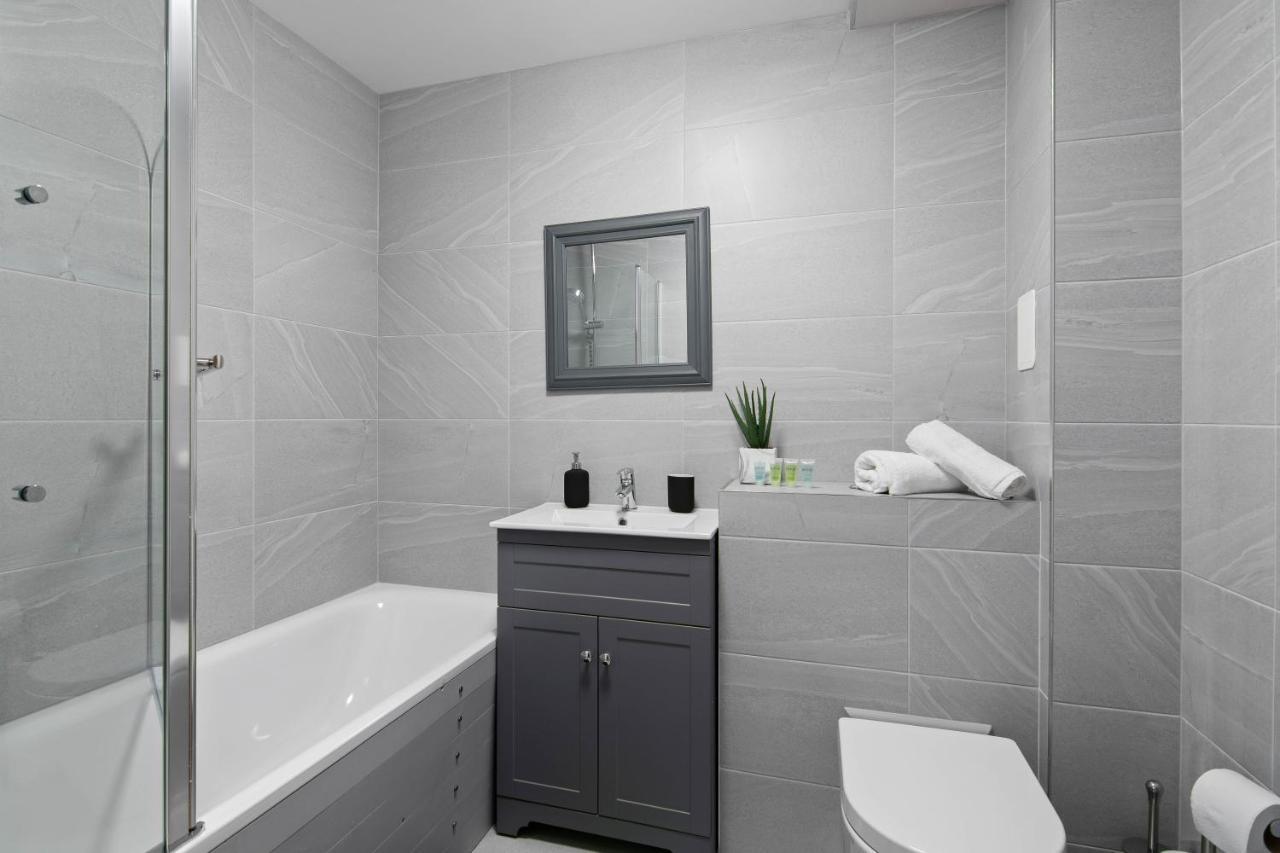 Spacious & Cosy, Netflix, Parking, Colindale Station Hendon Exterior foto